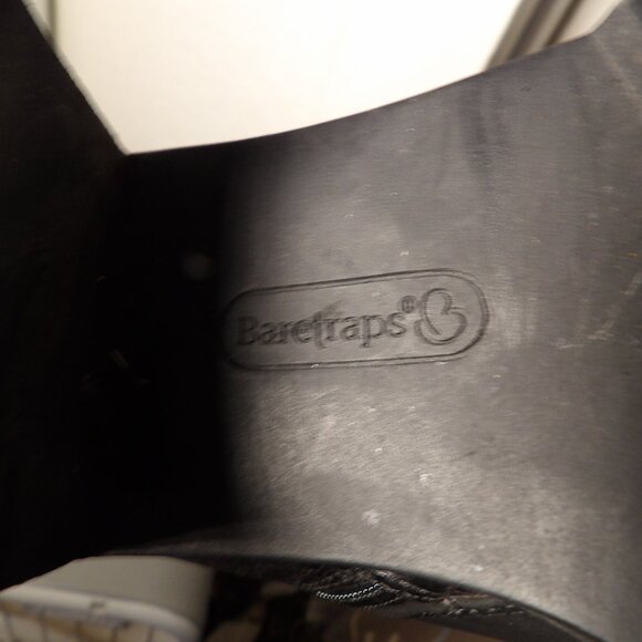 Baretraps Haile Vegan Croc Faux Leather Boots Sz 9M - Picture 8 of 8